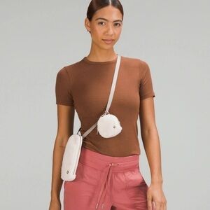 Lululemon Modular Phone Crossbody Bag Fleece Sherpa